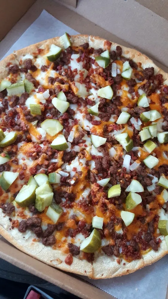 Cheeseburger Pizza